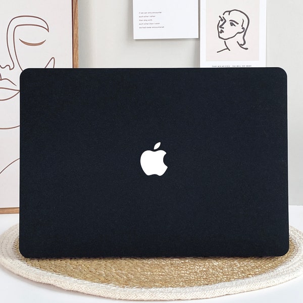 Custodia per Macbook nera opaca Custodia con testo personalizzata Custodia personalizzata per Macbook 2022 2021 M2 M1 Chip A2681 A2338 A2442 A2485 Custodia Regalo personalizzato