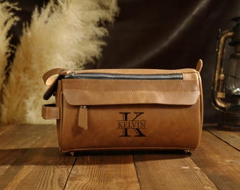 Personalized Leather Toiletry Bag, Travel Toiletry Bag, Dopp Kit, Anniversary Gift, Christmas Gift For Him, Leather Accessory