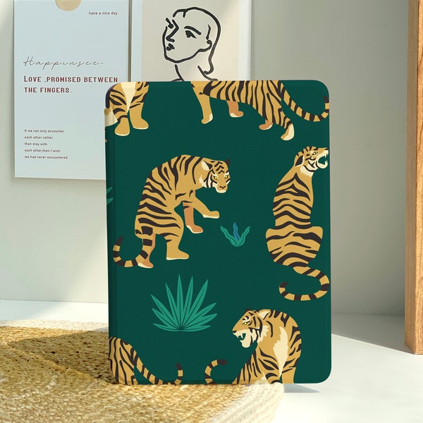 Green Tiger Print Personalization Kindle Case, Custom Kindle Paperwhite 2022 Cover for Kindle 11th Generation Cover, All New Kindle Case