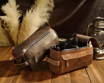 Personalized Leather Toiletry Bag, Travel Toiletry Bag, Dopp Kit, Anniversary Gift, Christmas Gift For Him, Leather Accessory