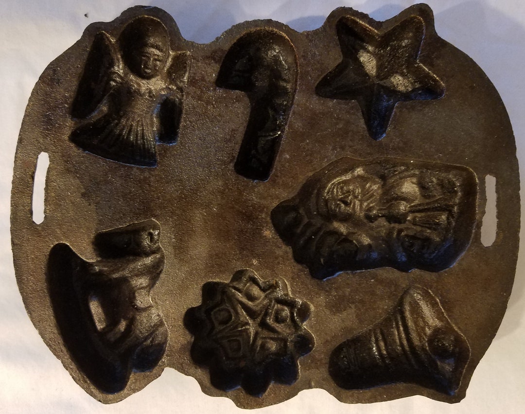 Vintage Cast Iron Christmas Cookie Mold Etsy