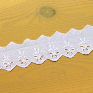 White boho scalloped cotton eyelet lace trim, 1 7/8&quot; 4.7cm wide, Broderie Anglaise