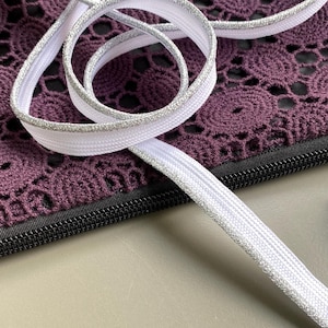 Shinny silver piping cord, Polyester and Lurex, 1/2&quot; (1.2 cm) wide, Piping trim