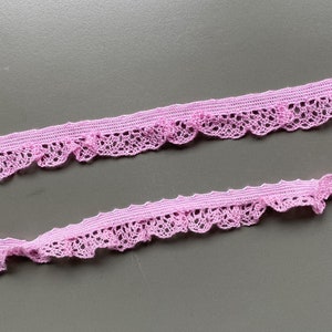 Pink mesh geometric scalloped elastic cotton cluny lace trim, 5/8&quot; (1.7 cm) wide, Crochet lace