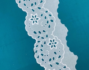 Large floral scalloped edge cotton eyelet lace trim, 6 7/8" wide, Broderie anglaise, Off white