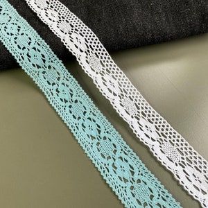 Circle floral cotton cluny lace trim, 1 1/16&quot; 1 1/8&quot; (2.8 cm 3 cm) wide, Blue, White, Crochet lace, Insertion lace, Scalloped edge lace
