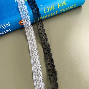 3 Meter gepunktete Bogenkante Nylon Raschelspitze, 1/2 "breit, Schwarz, Weiß, nicht dehnbar