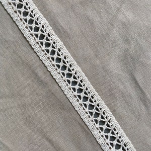 Cross Insertion Cotton Cluny Crochet Lace Trim, 1&quot; wide, Beige