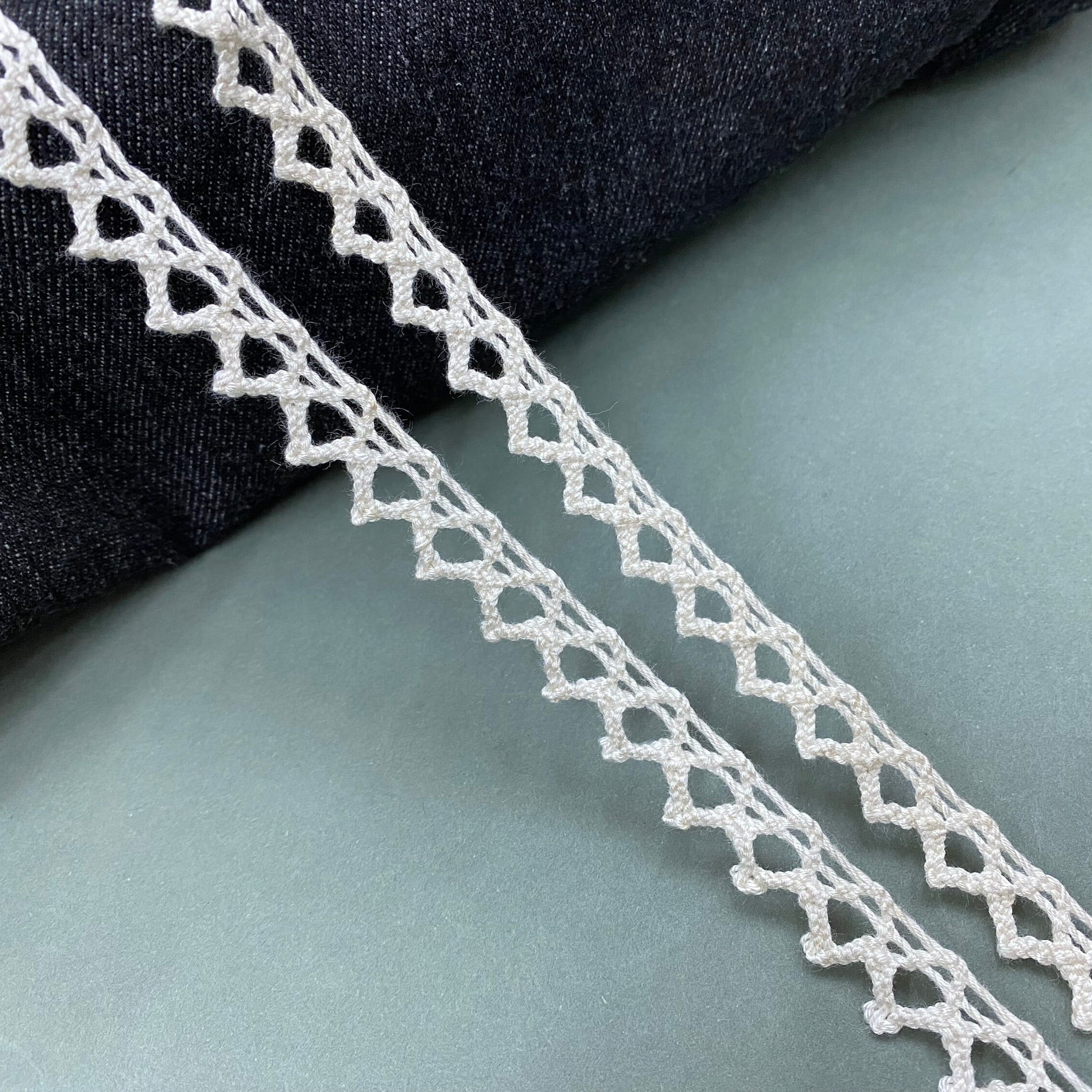 Beige Triangle Edge Mercerised Cotton Cluny Lace Trim, 7/16