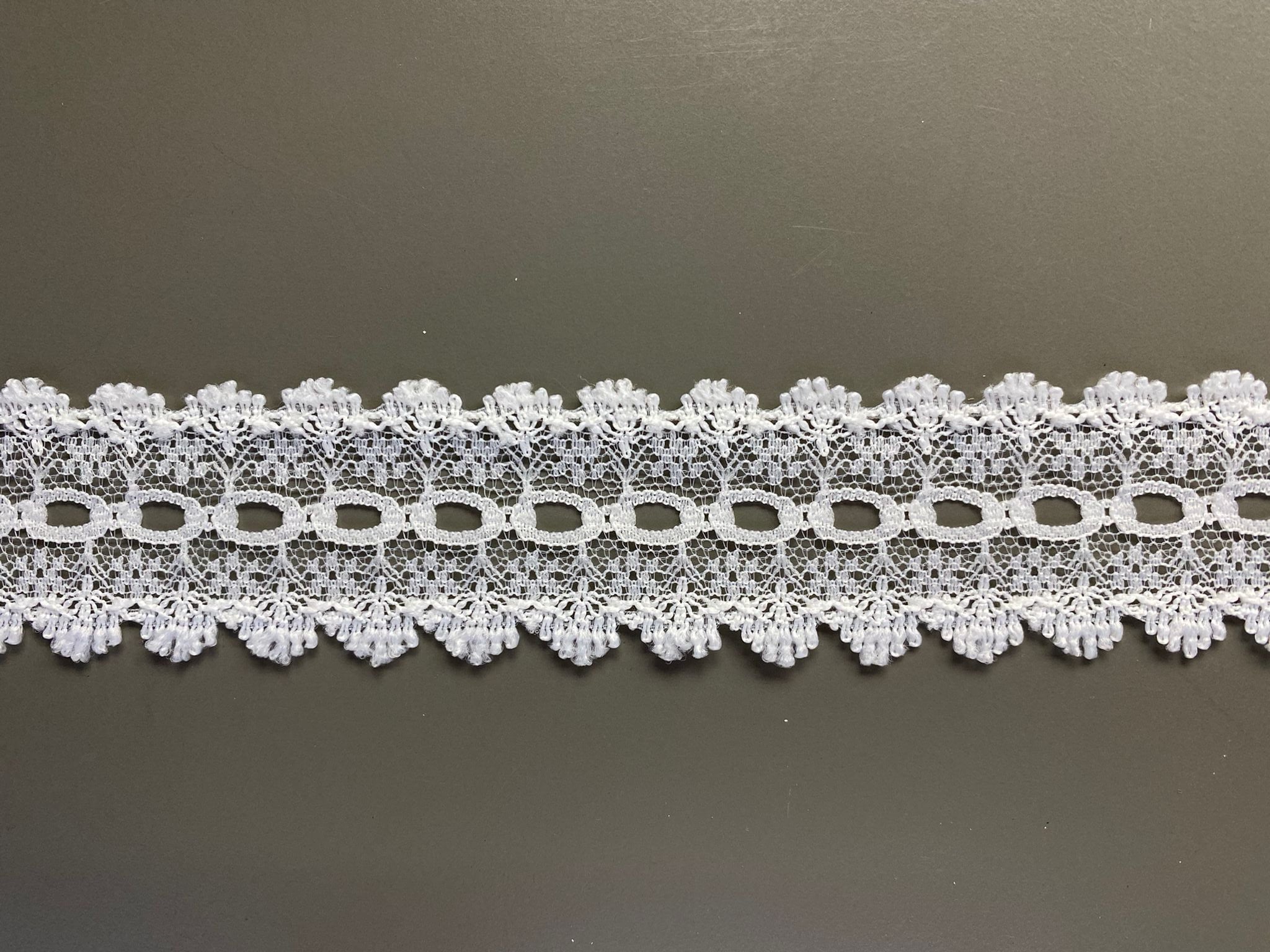 White Lace Ribbon, 0.91 2.3cm Narrow Ribbon, Scalloped Tulle Trim for  Wedding Gifts, Floral Arrangements 