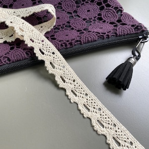 Retro beige scalloped edge cotton cluny lace trim, 7/8&quot; (2.3 cm) wide, Crochet lace
