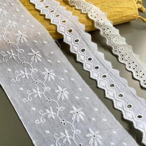 Off white cotton eyelet lace trim, 3/4&quot; 1 1/8&quot; 3&quot; (2 cm 3 cm 7.5 cm) wide, Scalloped edge lace, Entredeux lace, Broderie anglaise
