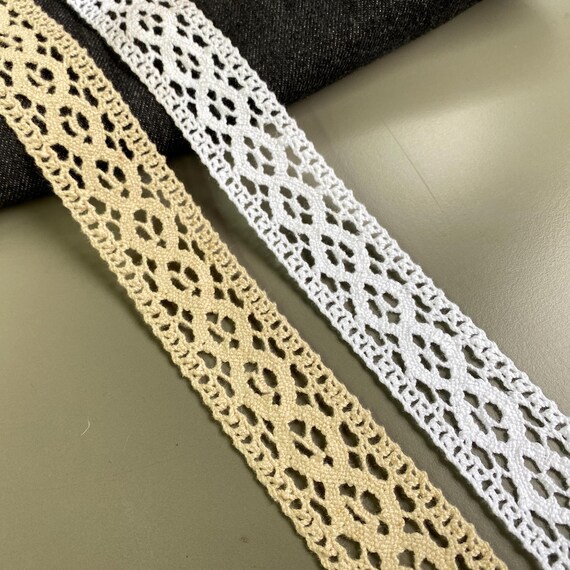 Ecru Cotton Lace 3.2 cms Ecru Cotton Lace 3.2 cms