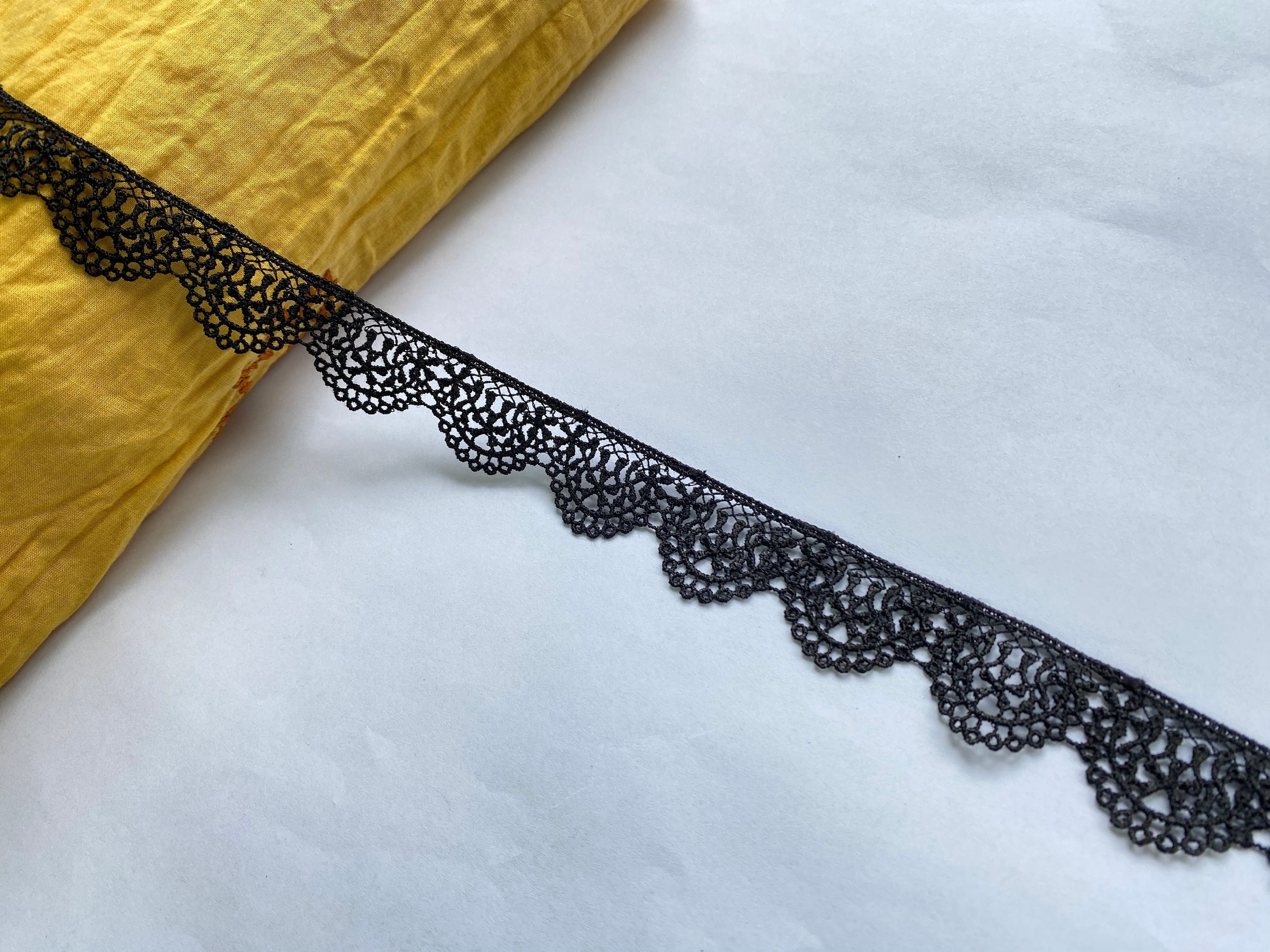 すみっち黒いレース装飾 数量5から】 レース 『ケミカルモチーフ 8番色 黒 10215-8』 服飾,綿