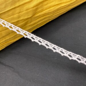 Narrow minimalist scallop cotton cluny lace trim, 5/16&quot; 0.8 cm wide, Off White, Crochet lace, Edging trim