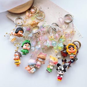 Crybaby keychain popmart - Etsy 日本