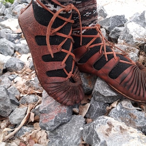Tabbed Bog Shoe Pattern Women&#39;s sizes 4-11