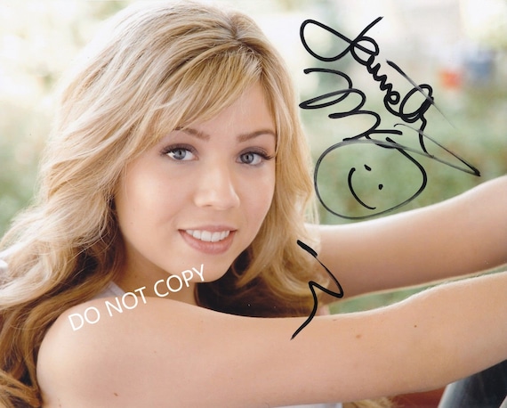 DREW BARRYMORE 8x10 Photo Hand Signed Autograph COA Beautiful Blonde  Photograph