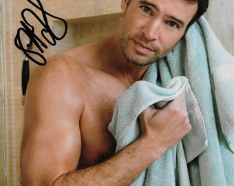 Scandal Scott Foley  8 x10" (20x25 cm) Autographed Hand Signed Photo