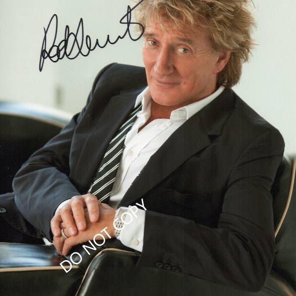 Rod Stewart     8 x10" (20x25 cm) Autographed Hand Signed Photo