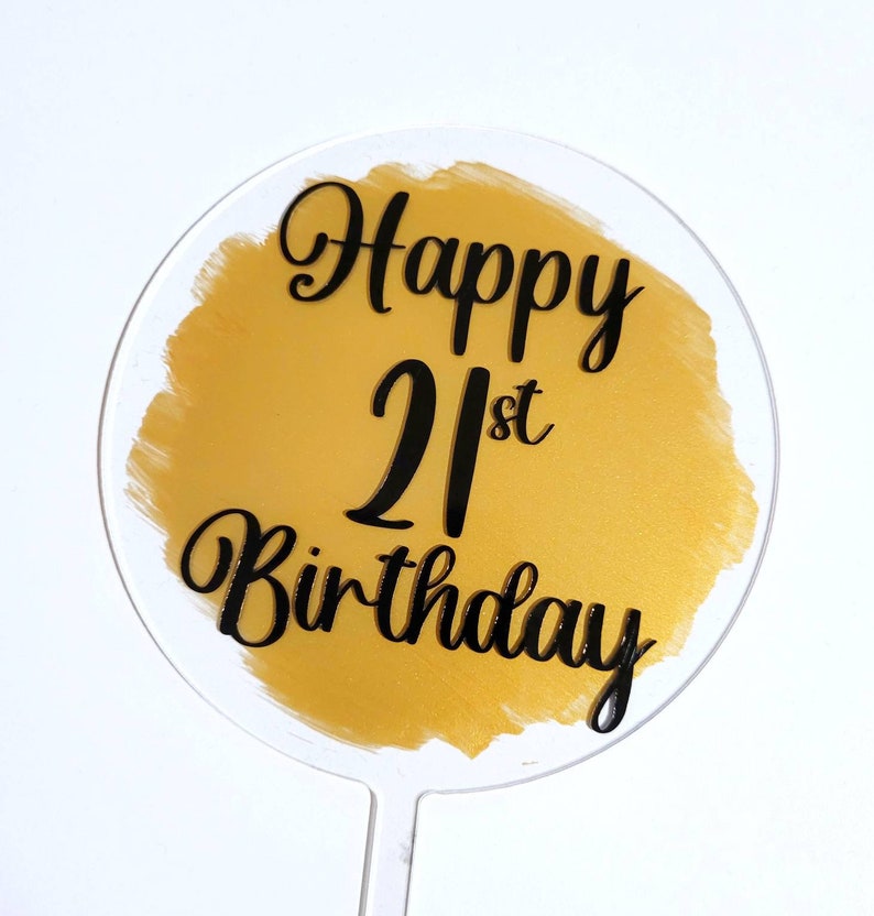 Personalised Birthday Cake Topper // Name // Acrylic Circle // Etsy UK