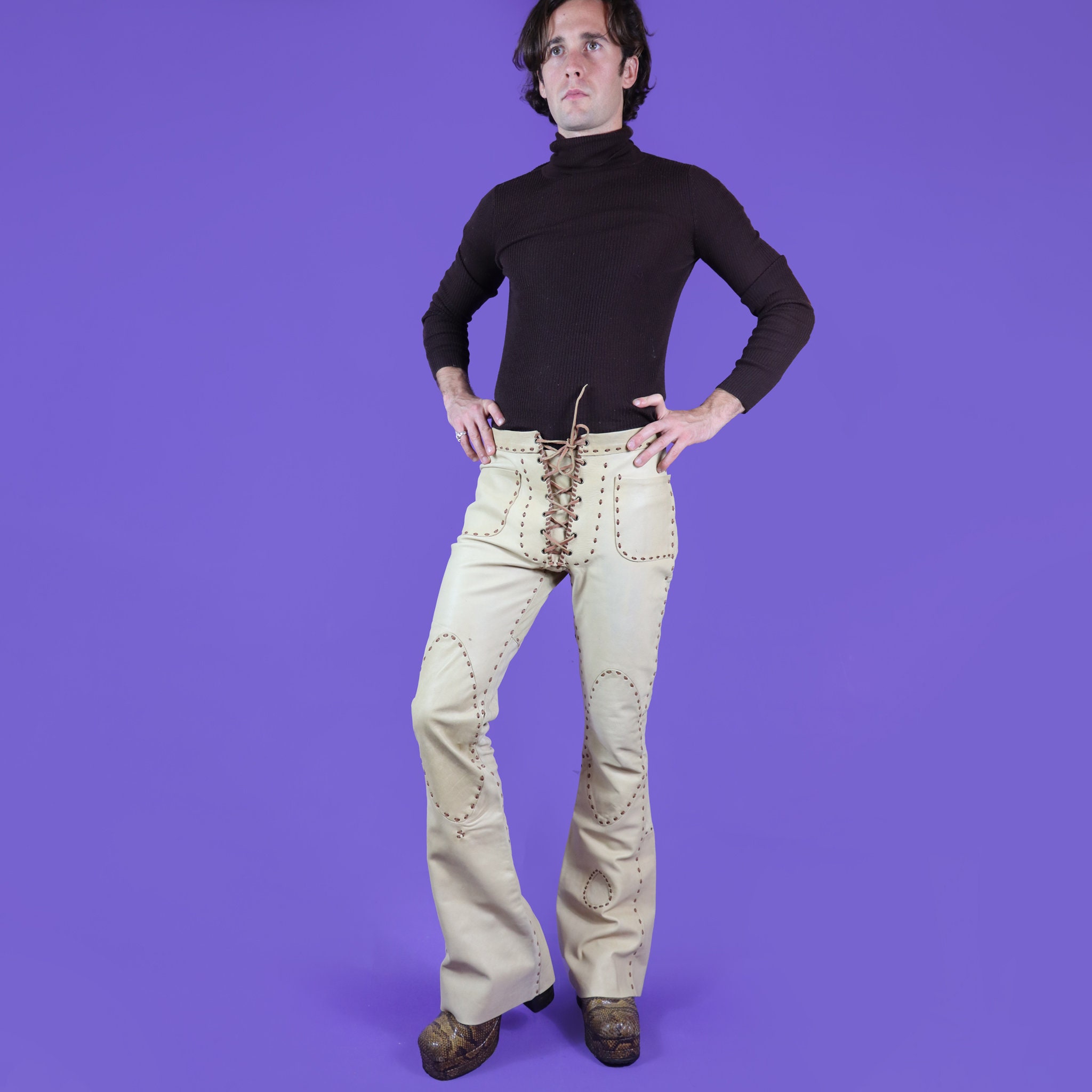 90s Lace Up Leather Flares (M)