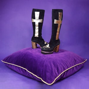 Vintage 1970s Wooden Heel Crucifix Glam Rock Metal Suede Platform Boots image 2