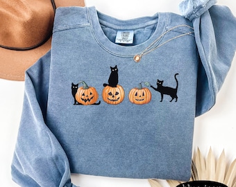 Cat Halloween Sweatshirt, Comfort Colors Halloween Sweater, Halloween Cat Shirt, Cat Lover Shirt, Black Cat Shirt, Spooky Season