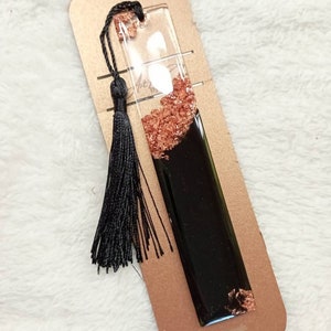 Handmade customizable epoxy resin bookmarks image 4