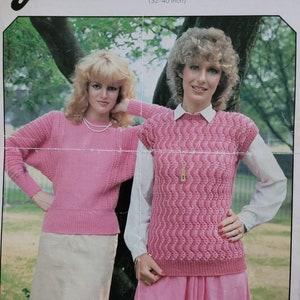 Jarol Double Knitting Pattern 501 Ladies Sweaters