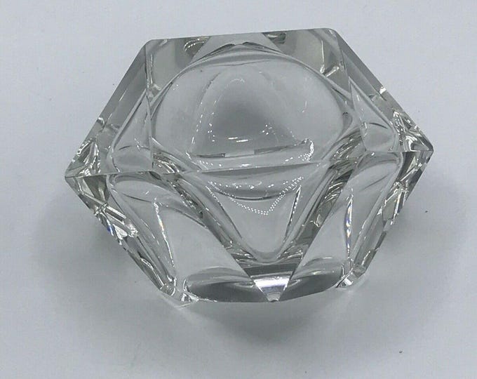 Clear Crystal Glass Table Top Ash TrayHeavy & Durable MCM