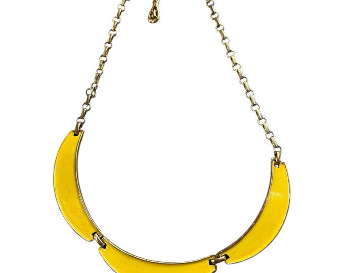 vintage Coro Yellow enamel Crescent panel neckace gold tone Mod statement collar