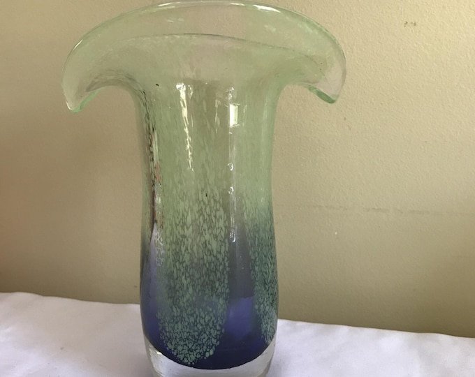 teleflora Hand Blown Art Glass tulip vase