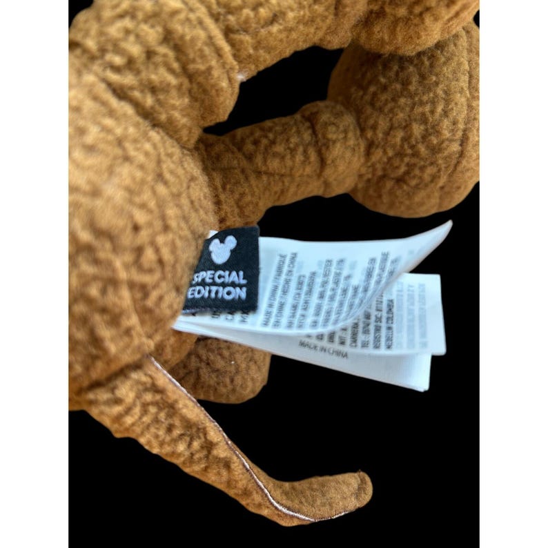 Disney x AE Mickey Mouse Brown Plush Special Edition American Eagle Plush 12/13" afbeelding 6