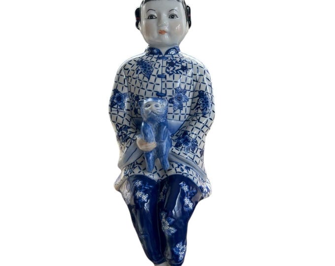 Vintage Chinoiserie Blue and White Porcelain Girl Shelf Sitter