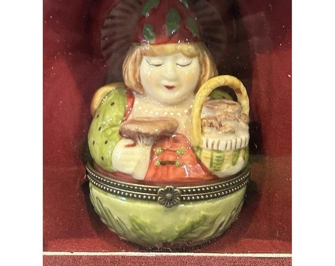 VILLEROY & BOCH GNOME mushrooms Trinket Box With Original Box