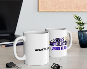 Betonte aber immer noch lächelnd Tasse | Racing Flagge Grafik