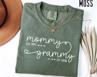 Mommy Granny Custom Est. Year Comfort Colors Shirt, New Mom Gift, Mother's Day Granny Tee, Nanny Birthday Gift, New Gigi Shirt