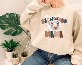Dachshund Mama T-Shirt, Dachshund Mom, Dachshund dog Gifts, Dog Mama Gifts, Funny Pet Lover T-Shirt, Dog Mom, Dog Lover Gift