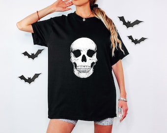 Girly Skull Graphic Shirt, Gothic Halloween Tee, Spooky Skeleton T-Shirt, Dark Aesthetic Punk Rock Gift, Edgy Alternative Top, Skull Sweater