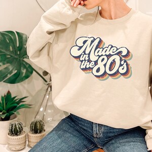 Camiseta "Hecho en los 80", camiseta vintage de los 80, regalo de cumpleaños de los 80, camiseta "Nacido en los 80", regalo de cumpleaños, camiseta retro linda imagen 1