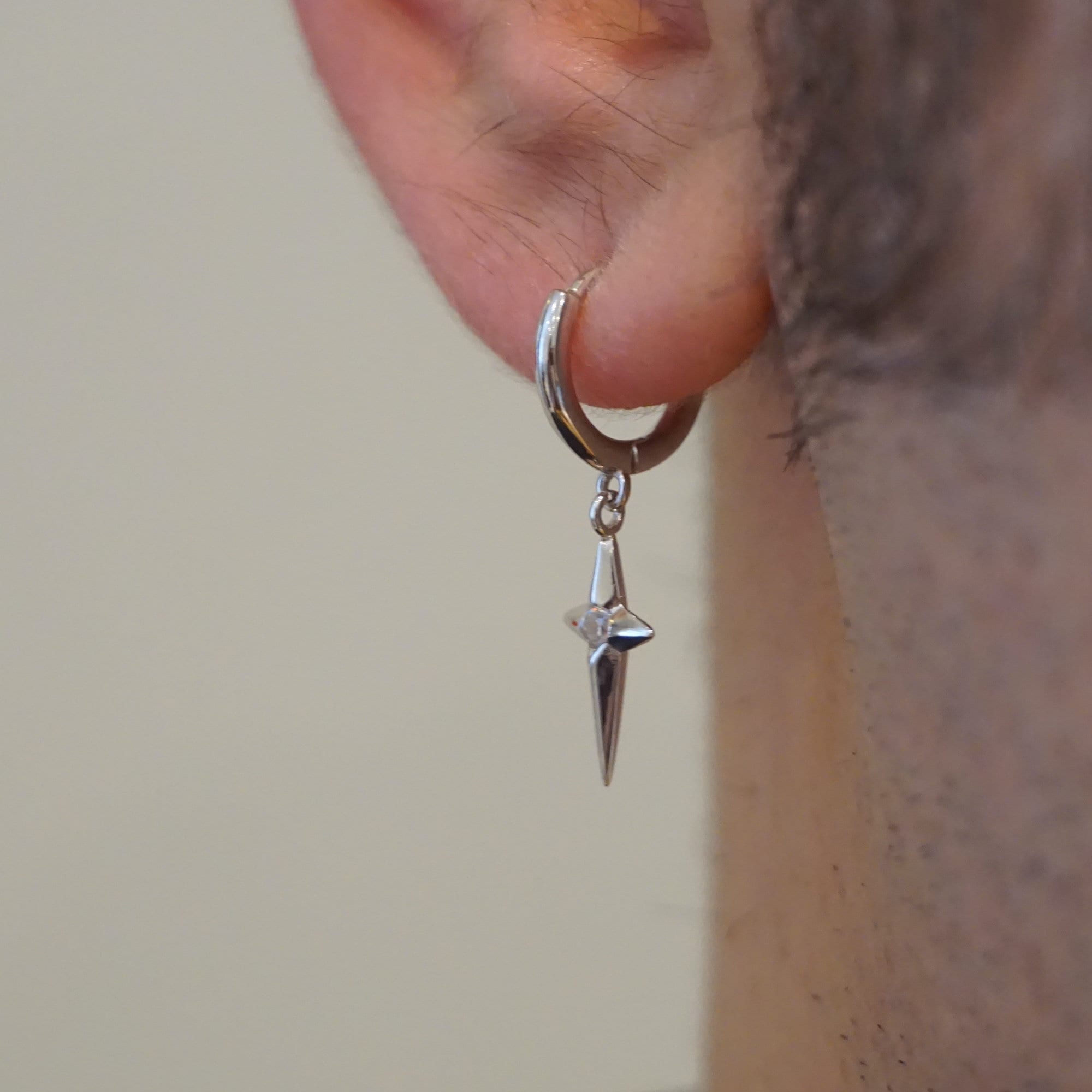 Orecchini Religiosi Acciaio Orecchini Pendenti A Croce In Acciaio Inox - Per Donna, Stile Goccia, Anello Huggie O Cerchio, Chiusura A Pressione Christopher Cross - Foto 2