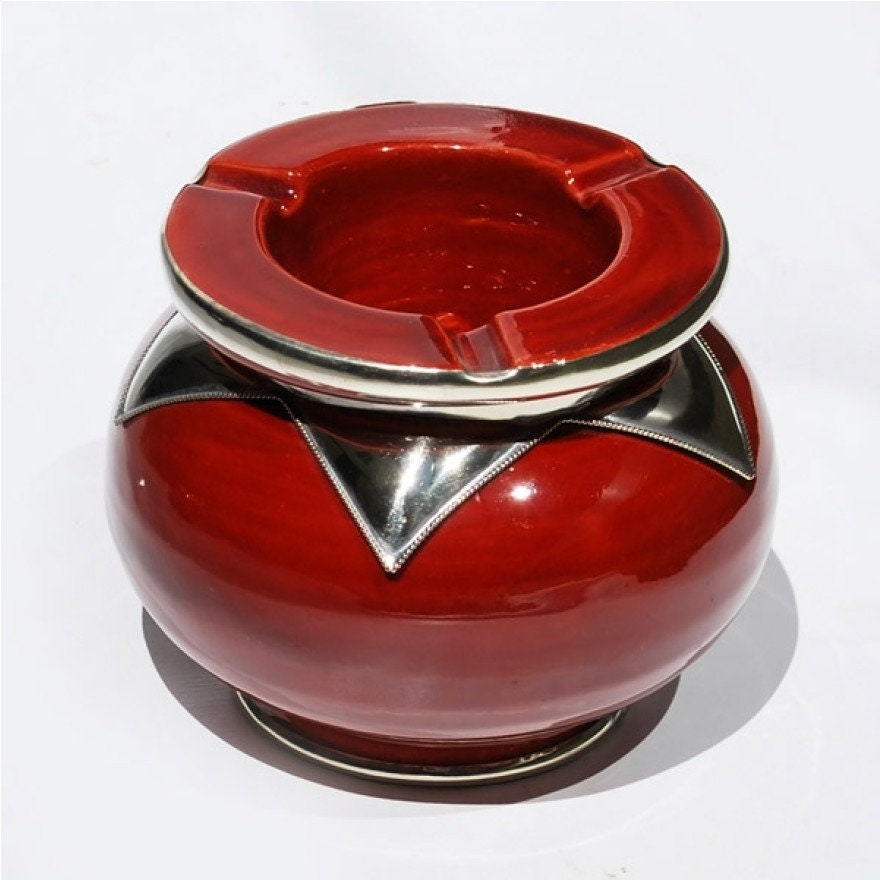 Marokkanischer Windaschenbecher Keramik Schwarz