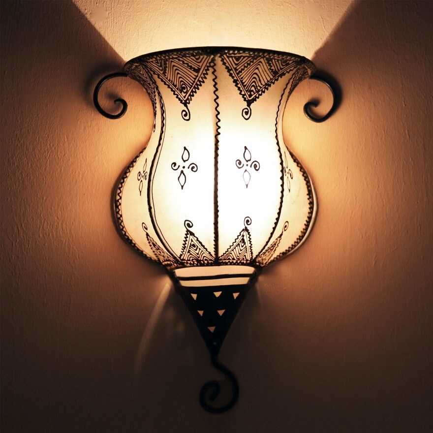 Applique murale marocaine Ruya White en fer et verre - France