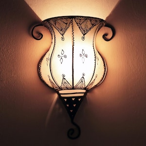 Orientalische Echtleder Wandlampe Wandleuchte Arabischer Lampenschirm marokkanischer Wandschirm Leder Lampe Lederleuchte  MALIKA Natur