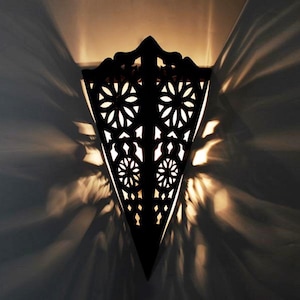 Oriental wall lamp, Moroccan wall light, Morocco wall shade Manara3 H35