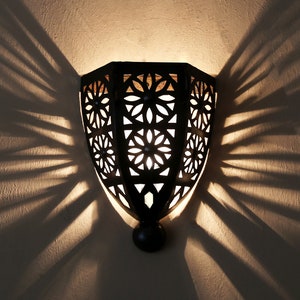 Wall lamp | Wall light | Retro wall lamp | Antique wall lamp | Oriental wall sconce | Moroccan wall sconces | Lampshade BOHA