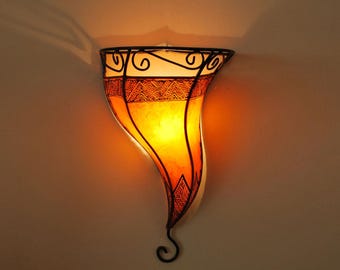 Oosterse leren wandlamp, Arabische wandlamp, lamp van echt leer, Marokkaanse leren lamp, wandlamp, lampenkap, AUTAR