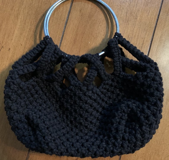 Black outlet macrame purse