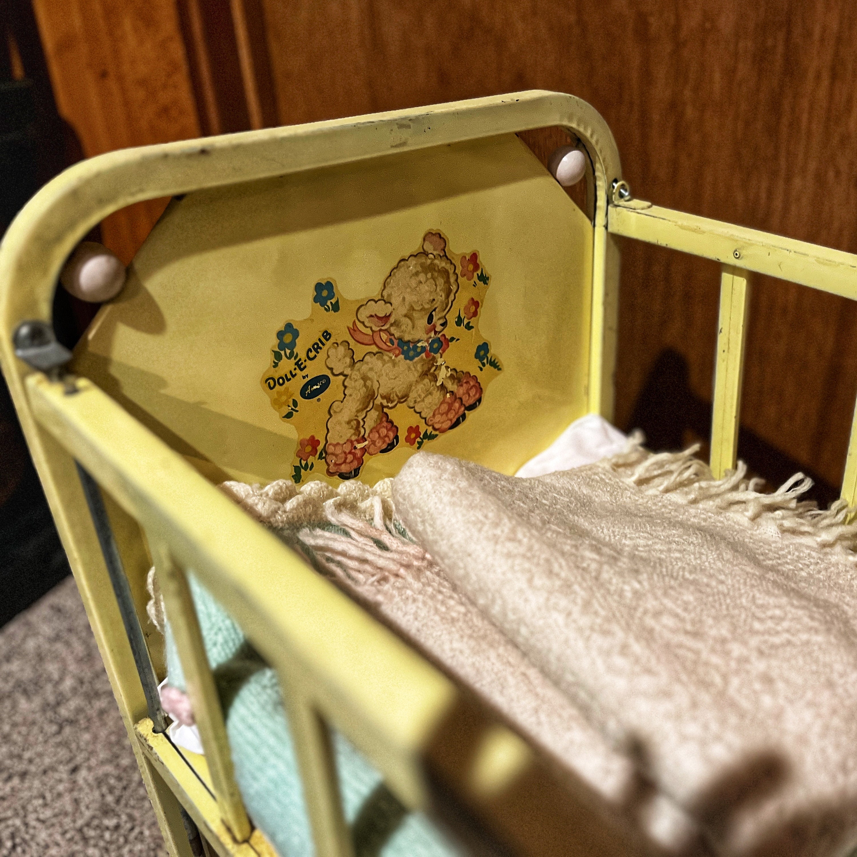 Vintage Metal Doll Crib With Working Side Rail Includes Bed Sheets